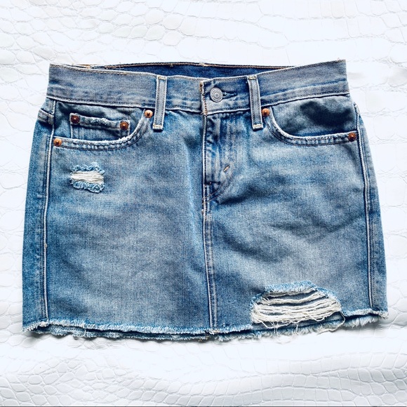 Levi’s Distressed Denim Mini Skirt - Picture 3 of 5
